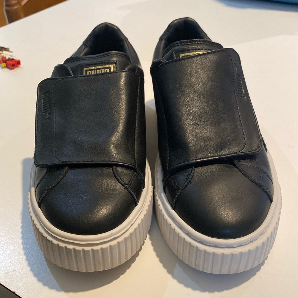 Puma women’s sneakers